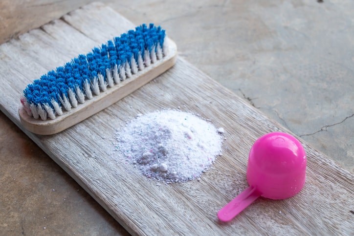 brush and detergentfor washing hats