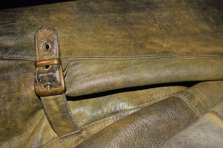 How to Fix Faded Leather, Dried, Scratched, Worn Leather 